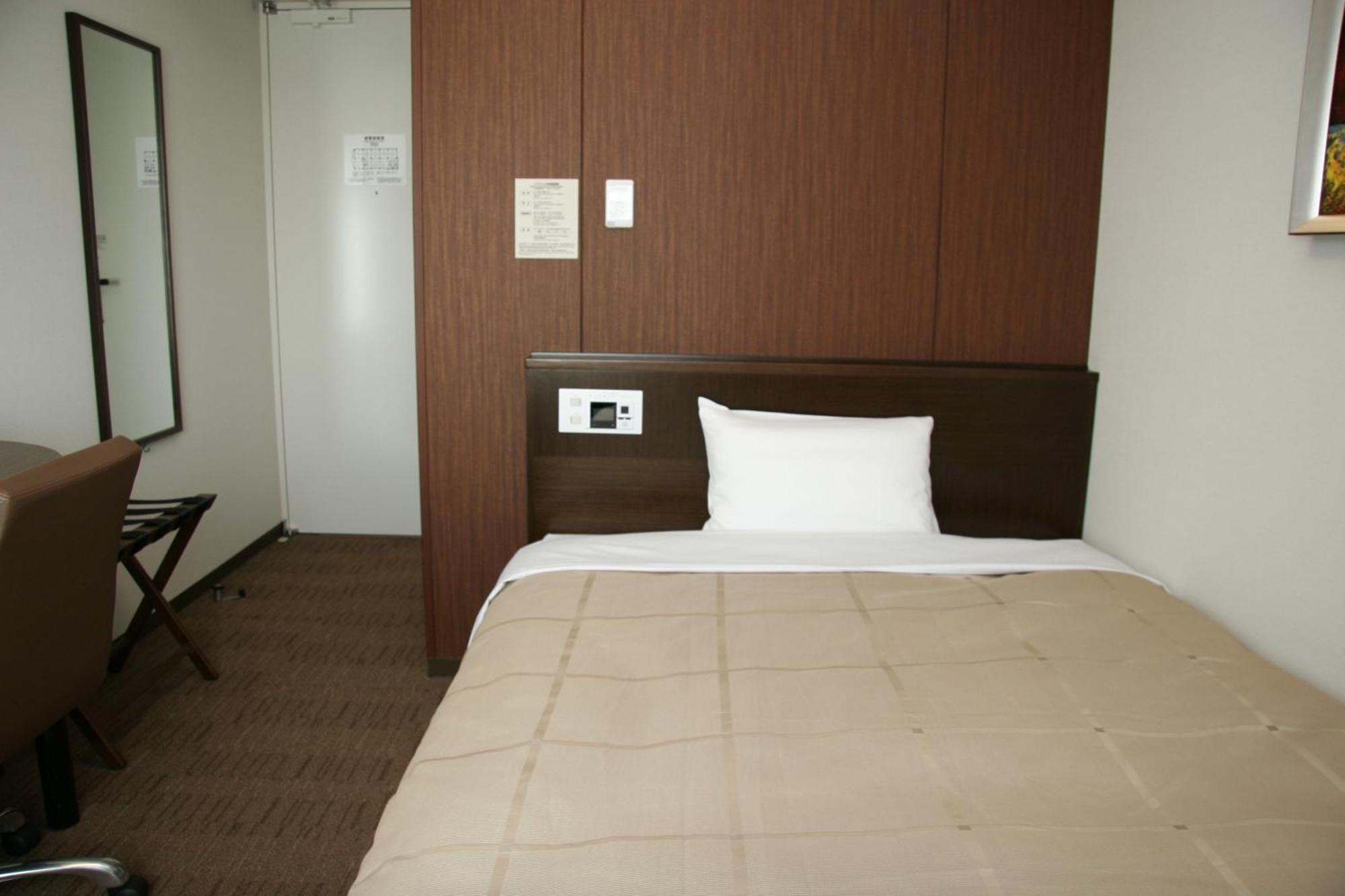 Hotel Route-Inn Chitose Ekimae Exterior photo