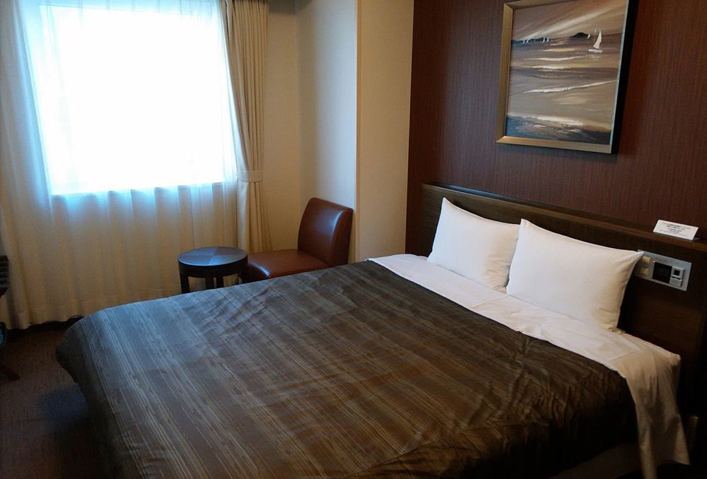 Hotel Route-Inn Chitose Ekimae Exterior photo